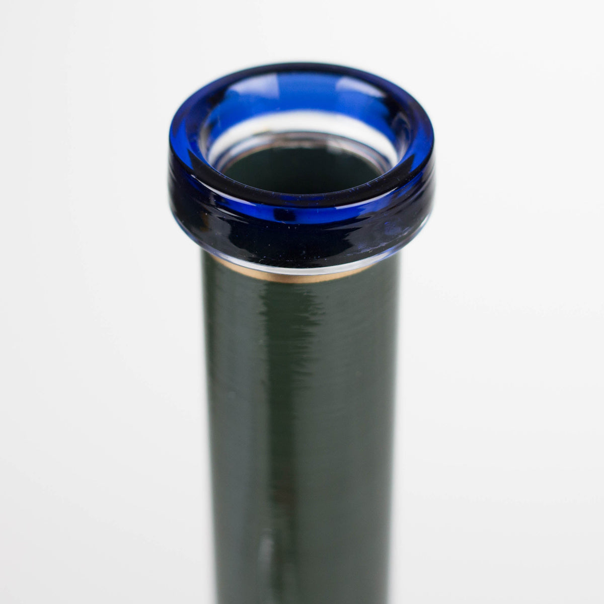 7.5" Glass bong with diffuser