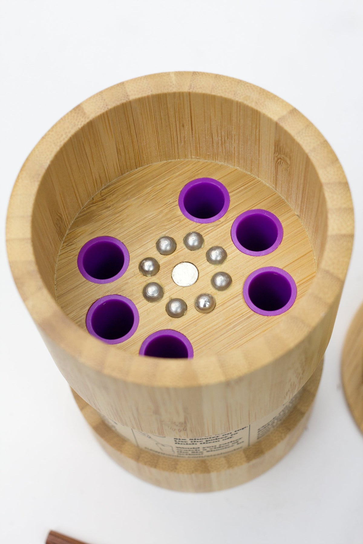 Raw Bamboo six shooter for 1 1/4 size cones